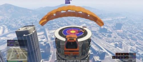 Gta 5 New Adversary Mode Lets Players Use Cars As Darts