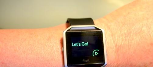The Fitbit Blaze's Most Important Feature LiveFitnessHub/Youtube