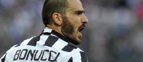 Bonucci chiede scusa e poi si allena sotto la curva dei tifosi ... - lastampa.it