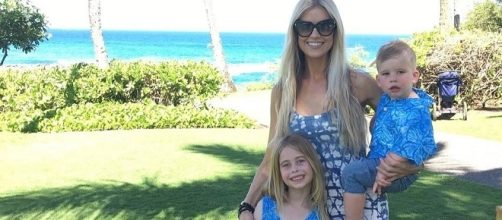 'Flip or Flop' star Christina El Moussa with kids / Photo via Christina El Moussa , Instagram