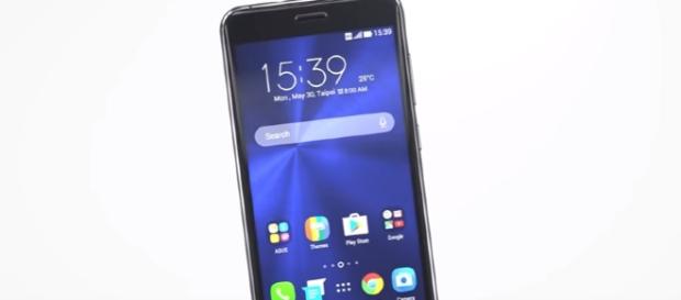 Asus Zenfone 4 series coming Zenfone 4 selfie and Zenfone 4 max Leaked. Image - Tech Infinity - Youtube Asus Zenfone 4 series coming Zenfone 4 selfie and Zenfone 4 max Leaked. Image - Tech Infinity - Youtube