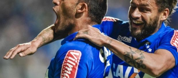 Inter sonha com atacante do Cruzeiro (Foto: Washington Alves/Light Press/Cruzeiro) Inter sonha com atacante do Cruzeiro (Foto: Washington Alves/Light Press/Cruzeiro)