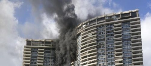 Incendio in un grattacielo a Honolulu: 3 i morti - Il Messaggero