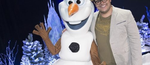 Olaf and Josh Gad/ photo by Disney | ABC Television Group via Flickr