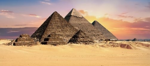 The Giza pyramids where 5 Policemmen were killed https://pixabay.com/en/pyramids-egypt-giza-archeology-2159286/
