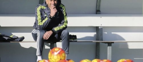 Zidane dirige su primer entrenamiento: "Es fundamental estar cerca ... - 20minutos.es