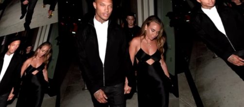 Jeremy Meeks steps out with Chloe Green in Los Angeles. Image via YouTube/ET