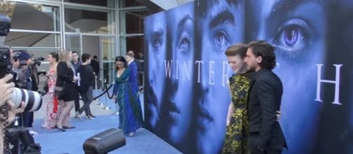 Kit Harington and Rose Leslie at the Premiere Of HBO's Game Of Thrones Season at Walt Disney Concert (Image credit Hollywood To You | YouTube