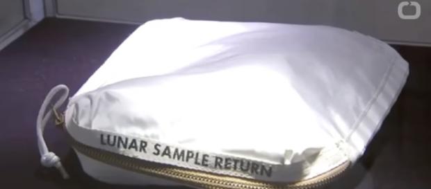 Auction To Include Moon Dust Collected By Neil Armstrong - Image -Wochit News | YouTube Auction To Include Moon Dust Collected By Neil Armstrong - Image -Wochit News | YouTube