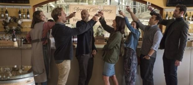 Friends from College: il teaser della serie originale Netflix Friends from College: il teaser della serie originale Netflix