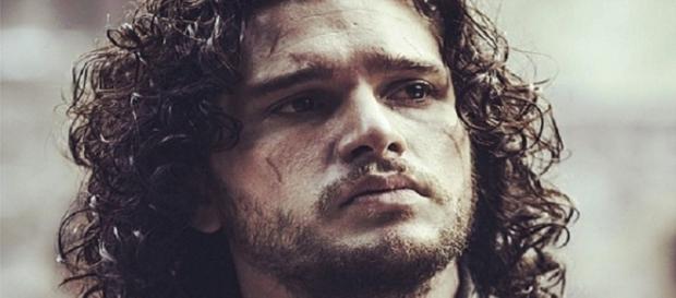 Jon Snow de Il trono di Spade, interpretato da Kit Harington Jon Snow de Il trono di Spade, interpretato da Kit Harington
