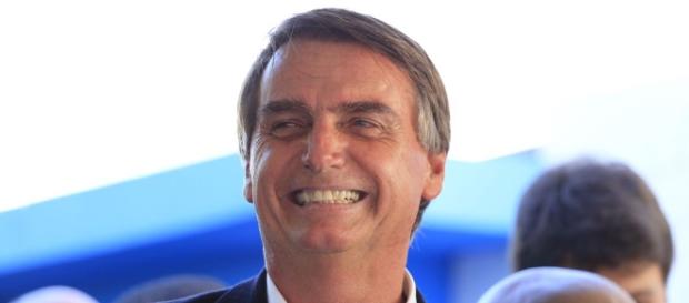 Novas perspectivas e sonhos, Jair Bolsonaro a aposta da direita para 2018 Novas perspectivas e sonhos, Jair Bolsonaro a aposta da direita para 2018