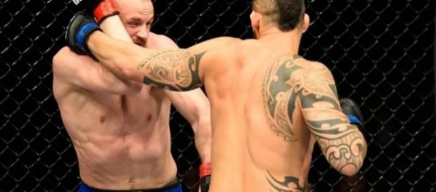 Ponzinnibio quiere estelarizar una posible cartelera de UFC en Chile o Argentina. Bleacher Report.com. Ponzinnibio quiere estelarizar una posible cartelera de UFC en Chile o Argentina. Bleacher Report.com.