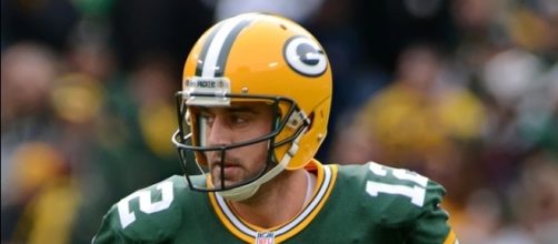 Aaron Rodgers is impressive, but is he the greatest ever? (Via Wikimedia Commons)