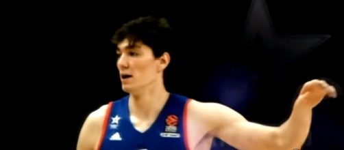 Cedi Osman officially signs with the Cleveland Cavaliers. Image Credit: İNR İS BACK / YouTube