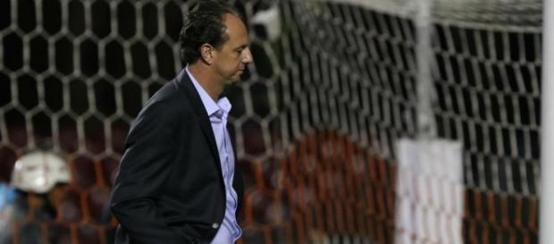 Após saída de Rogério, o time somou apenas um ponto. ( Foto: Reprodução) Após saída de Rogério, o time somou apenas um ponto. ( Foto: Reprodução)