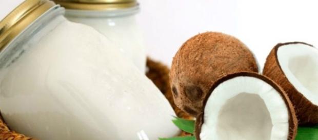 Realza tu belleza con aceite de coco - radio79mx.com Realza tu belleza con aceite de coco - radio79mx.com