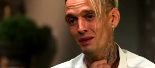 Aaron Carter was emotional as he shared the details of his arrest. Image via YouTube/ET