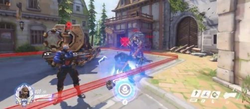 'Overwatch': spotted unfamiliar weapons sparks speculations of weapon skins(PlayOverwatch/YouTube Screenshot)