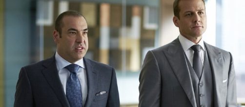 "Suits" new epsiode: Harvey and Louis engage in a huge argument.