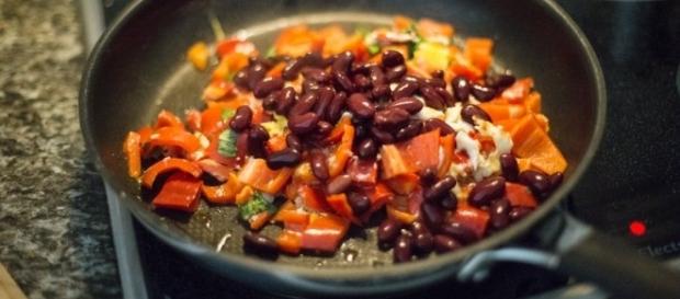 Combining the right nutrients can help a lot to absorb them better (Image: Pexels/Ela Haney) Combining the right nutrients can help a lot to absorb them better (Image: Pexels/Ela Haney)