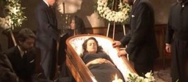 Il Segreto: Sol muore, il funerale Il Segreto: Sol muore, il funerale