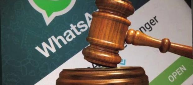 Reports have circulated that authorities are behind the blocking and banning of the Facebook chat app. (LehrenNews/Youtube) Reports have circulated that authorities are behind the blocking and banning of the Facebook chat app. (LehrenNews/Youtube)
