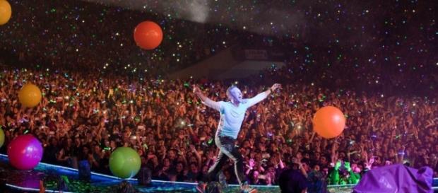 COLDPLAY: I NUMERI DEL TOUR E LA SCALETTA DI SAN SIRO - MAM-E - mam-e.it COLDPLAY: I NUMERI DEL TOUR E LA SCALETTA DI SAN SIRO - MAM-E - mam-e.it