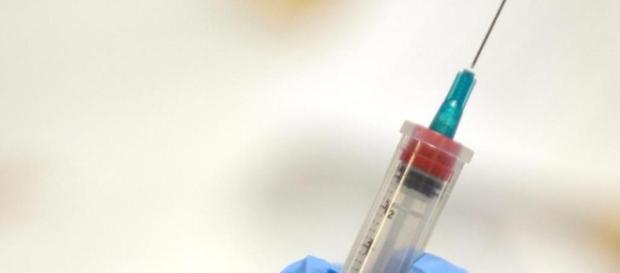 Via libera al Piano vaccini, ma si procederà per gradi - lastampa.it Via libera al Piano vaccini, ma si procederà per gradi - lastampa.it