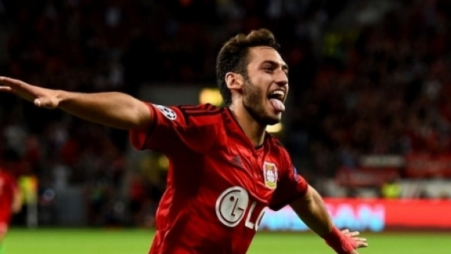 Calhanoglu al Milan: possibile chiusura nel week end