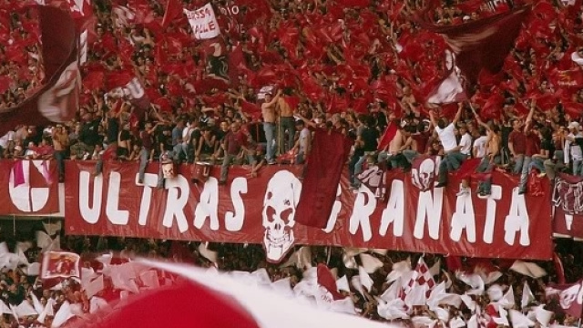 La nostra STORIA: Il Tifo ... - forumfree.it