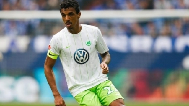 L'OM vient concurrencer le PSG pour Luiz Gustavo ! - madeinfoot.com