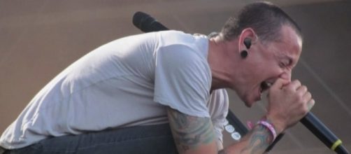 Chester Bennington, 41 anni, è morto il cantante dei Linkin Park