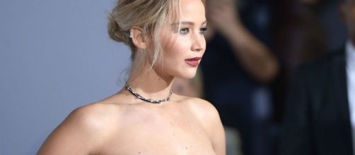 Jennifer Lawrence admitted that she vomited during a production of Orwell's "1984" (inquisitr.com)
