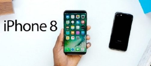 Rumors have it that Apple will launch an iPhone SE smartphone, along with the iPhone 8 model./Photo via iphonedigital, Creative Commons