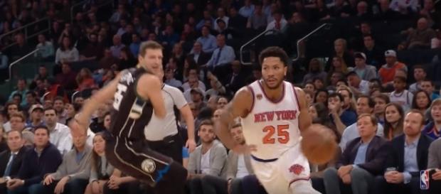Derrick Rose dribbles the ball. Photo -- YouTube Screenshot/@NBA Derrick Rose dribbles the ball. Photo -- YouTube Screenshot/@NBA