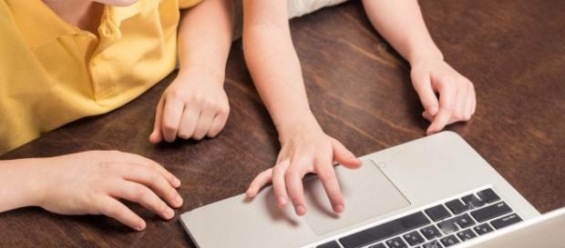 La educación y las tecnologías. La educación y las tecnologías.