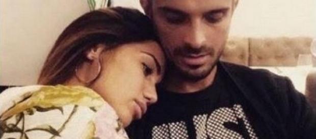 Les Marseillais vs Le Reste du Monde 2 : Manon met un point final à sa relation avec Julien Les Marseillais vs Le Reste du Monde 2 : Manon met un point final à sa relation avec Julien