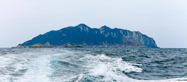 Okinoshima. Foto cortesía de Okinoshima Heritage. Okinoshima. Foto cortesía de Okinoshima Heritage.