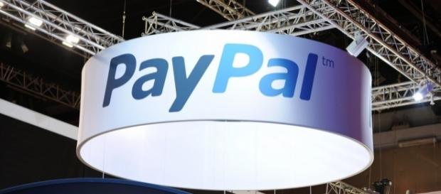 PayPal Booth | Photo by @francois for LeWeb12 Conference, Pa ... - flickr.com PayPal Booth | Photo by @francois for LeWeb12 Conference, Pa ... - flickr.com