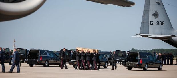 Photo: commons.wikimedia.org '' Life Memorial '' inaugurated in Amsterdam three years after the crash of the flight MH17 Photo: commons.wikimedia.org '' Life Memorial '' inaugurated in Amsterdam three years after the crash of the flight MH17