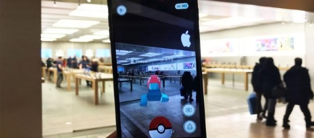 'Pokemon Go': Feeding a Pokemon Berries remotely pixabay.com 'Pokemon Go': Feeding a Pokemon Berries remotely pixabay.com