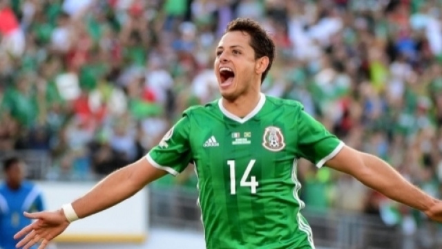 Could Arsenal sign Bayer Leverkusen's Javier Hernandez? [Tweets] - 101greatgoals.com