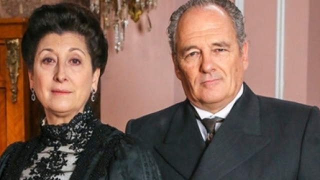 Una Vita, trame Spagna: Ursula Dicenta e Jaime Alday