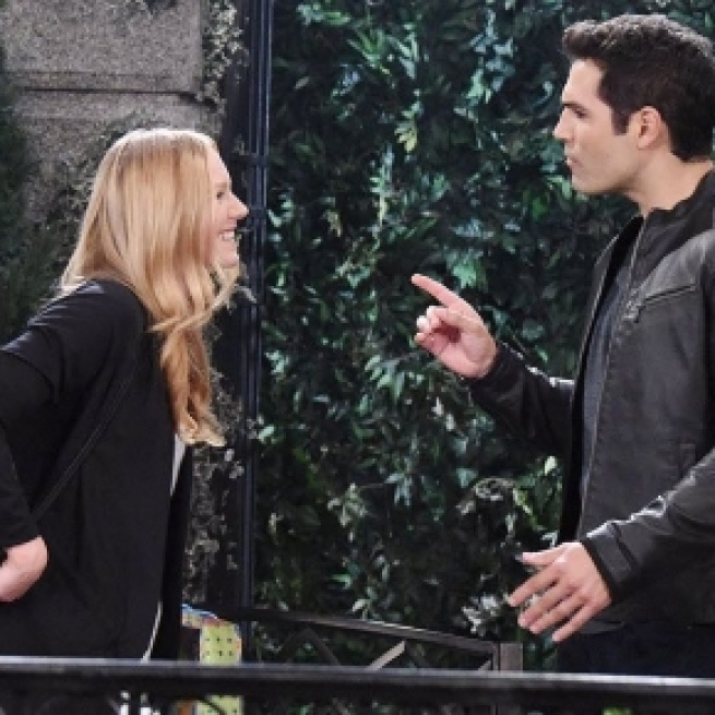 'Days Of Our Lives' Abigail and Dario promo shot, NBC [Image source: Youtube Screen grab]