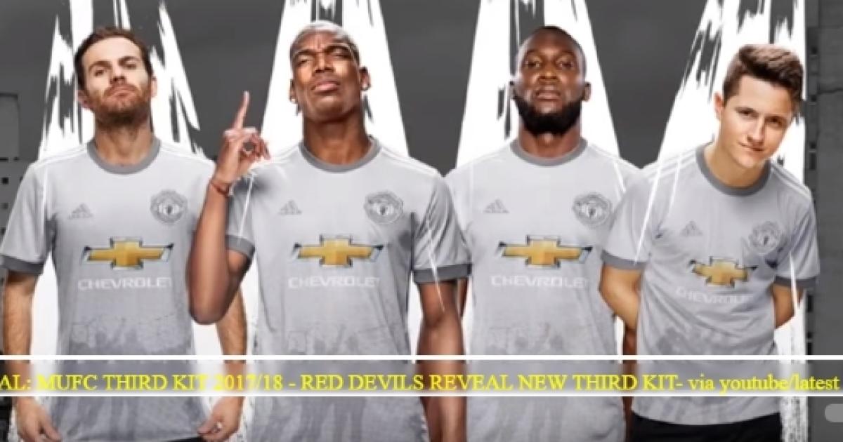 manchester united revealed  kit   season