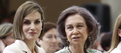 Letizia y Sofía coinciden en los últimos Premios Reina Sofía - Chic - libertaddigital.com