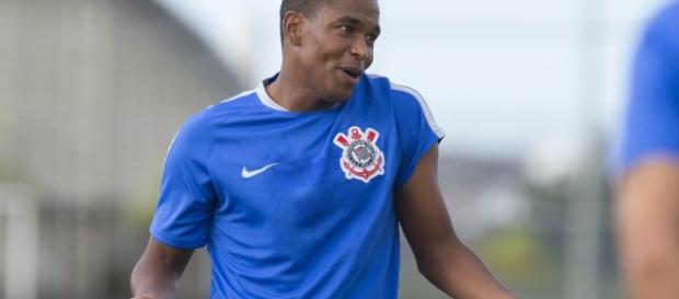 Alan Mineiro - vestindo a camisa do Corinthians Alan Mineiro - vestindo a camisa do Corinthians