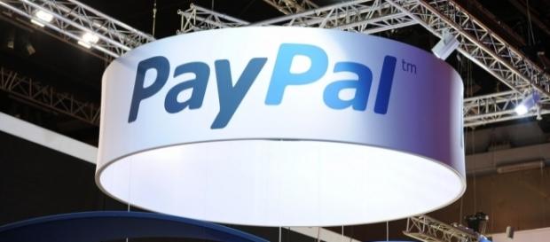 PayPal Booth Photo by @francois for LeWeb12 Conference, Paris by OFFICIAL LEWEB PHOTOS via Flickr PayPal Booth Photo by @francois for LeWeb12 Conference, Paris by OFFICIAL LEWEB PHOTOS via Flickr