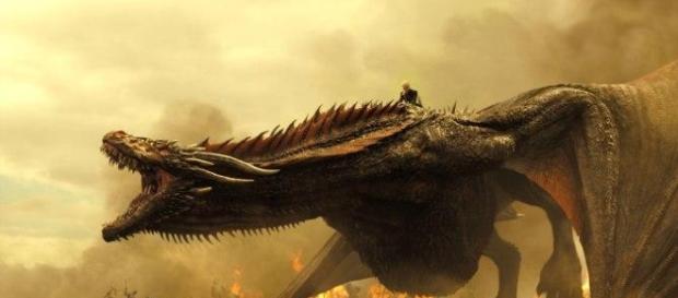 Sangre y fuego. Este dragón tiene malas pulgas Sangre y fuego. Este dragón tiene malas pulgas